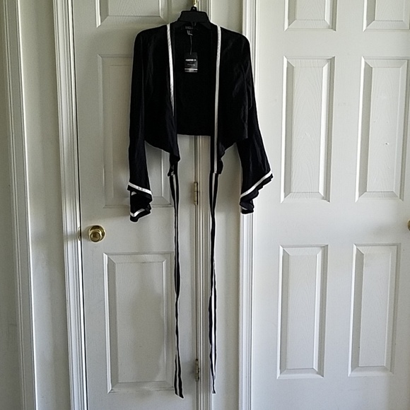 Top - Picture 1 of 6